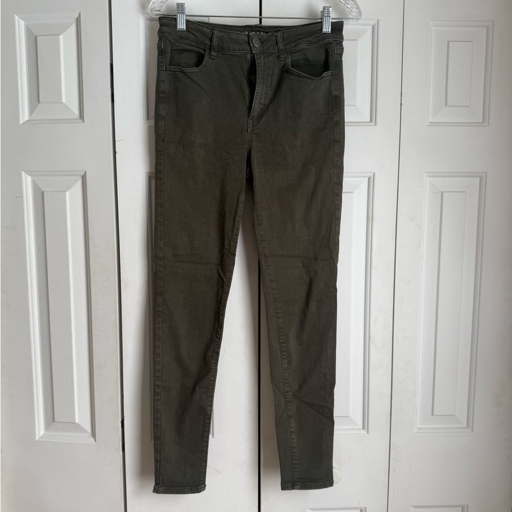 American Eagle Women’s Next Level Stretch Amy Green Jeans Size 8